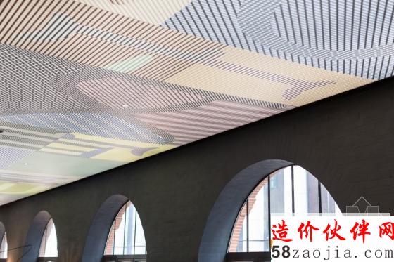 韻味十足!外灘22號(hào)“獨(dú)樹(shù)一幟”貳千金餐廳