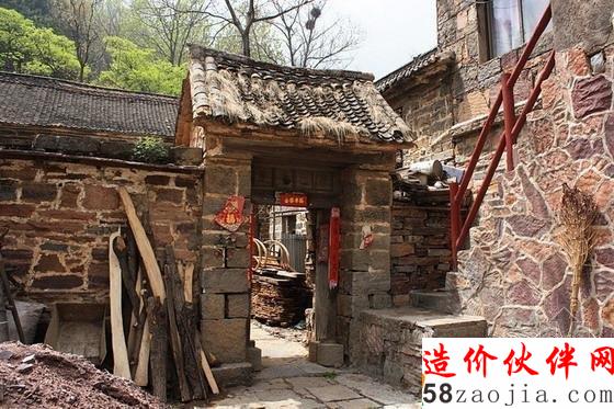 村子房屋的建筑依舊保持明清時(shí)代的風(fēng)格