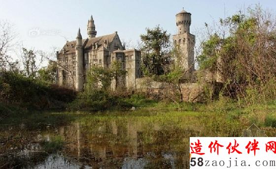 萬(wàn)國(guó)公園里具有異國(guó)風(fēng)情的建筑