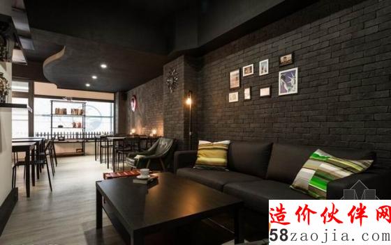 日式拉面館“變身”獨特韻味工業(yè)風(fēng)咖啡廳