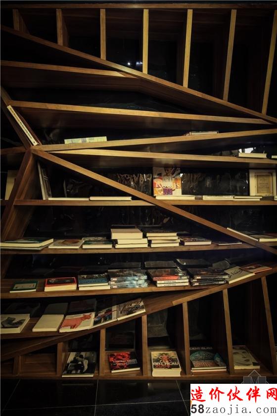 探訪上海最美書(shū)店“鐘書(shū)閣二期”