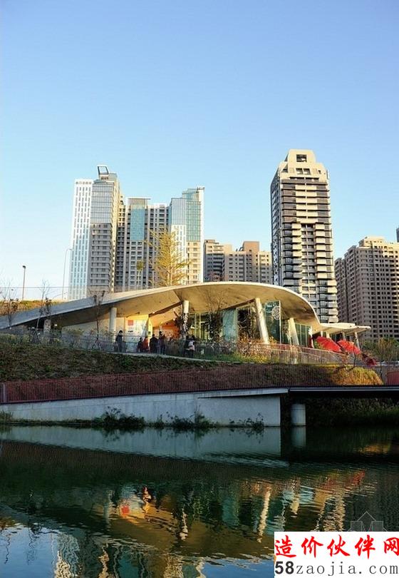 臺中秋紅谷生態(tài)公園