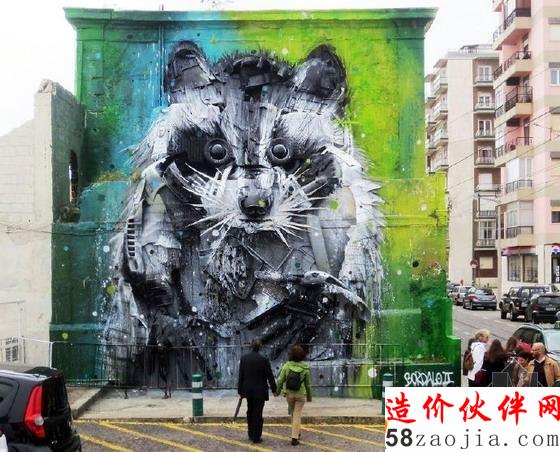 回收垃圾做的動(dòng)物雕塑