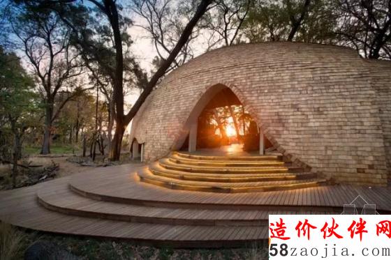 準(zhǔn)備好心跳加速了嗎?在“野獸”肚子里住一晚