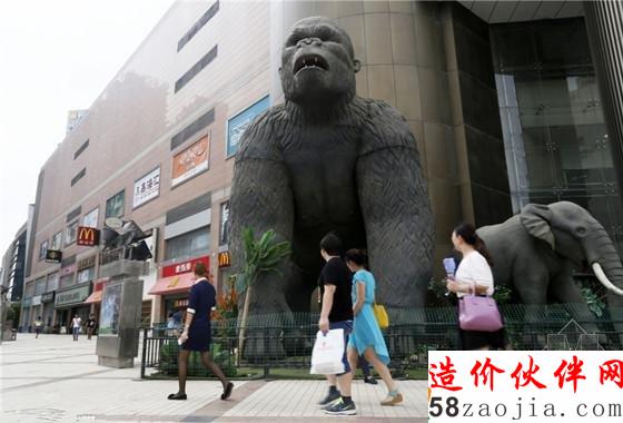 商場造三層樓高巨型"大猩猩"