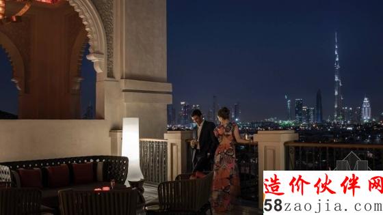 迪拜奢華“阿拉伯風(fēng)情”卓美亞海灘四季酒店