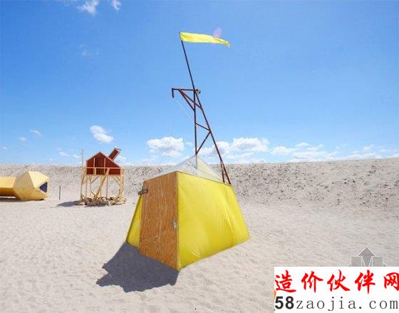 十四位設(shè)計(jì)師構(gòu)建沙灘上的膠囊旅館