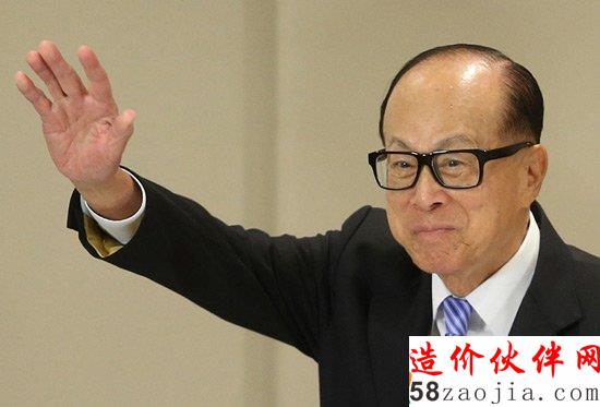 李嘉誠百萬年薪招“文膽”