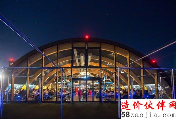 瑞士航空主題>創(chuàng)意新奇 報廢飛機變身包廂