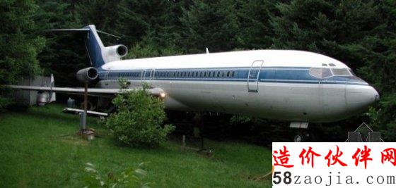 房車簡(jiǎn)直弱爆了 潮爺爺將飛機(jī)改造成他的夢(mèng)想之家!
