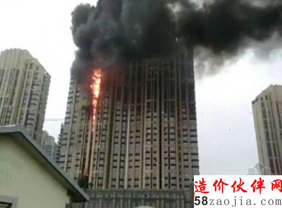 哈爾濱市一在建住宅樓發(fā)生火災(zāi)