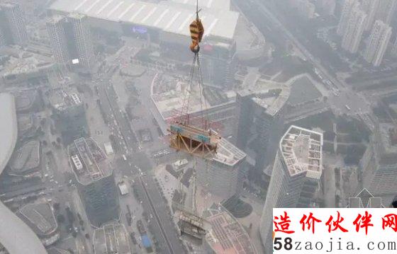 結(jié)構(gòu)高度達(dá)到421米