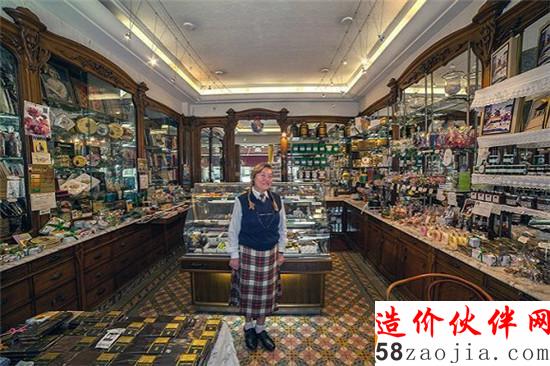 城市里讓我們留戀的雜貨鋪正在離我們遠(yuǎn)去