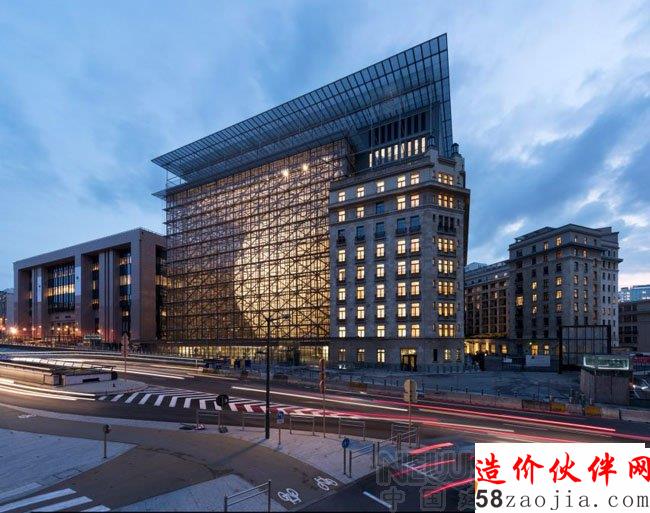 歐盟新總部:保留遺跡并在內(nèi)部孵化了一顆蛋
