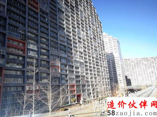 2018年12月,北京像素小區(qū),樓房窗戶密密麻麻。<a target='_blank' >中新網</a>記者邱宇攝